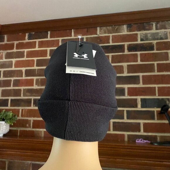 Under Armour Women's Wool Blend Black Beanie Hat Colder Conditions Leather Logo - Picture 9 of 16